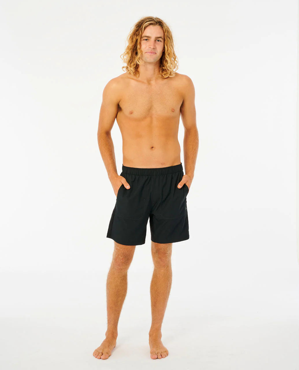 VaporCool Pivot Volley - Black