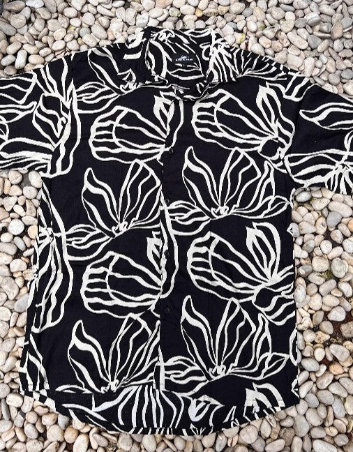 Wearsly Abstract Flower Black Shirt