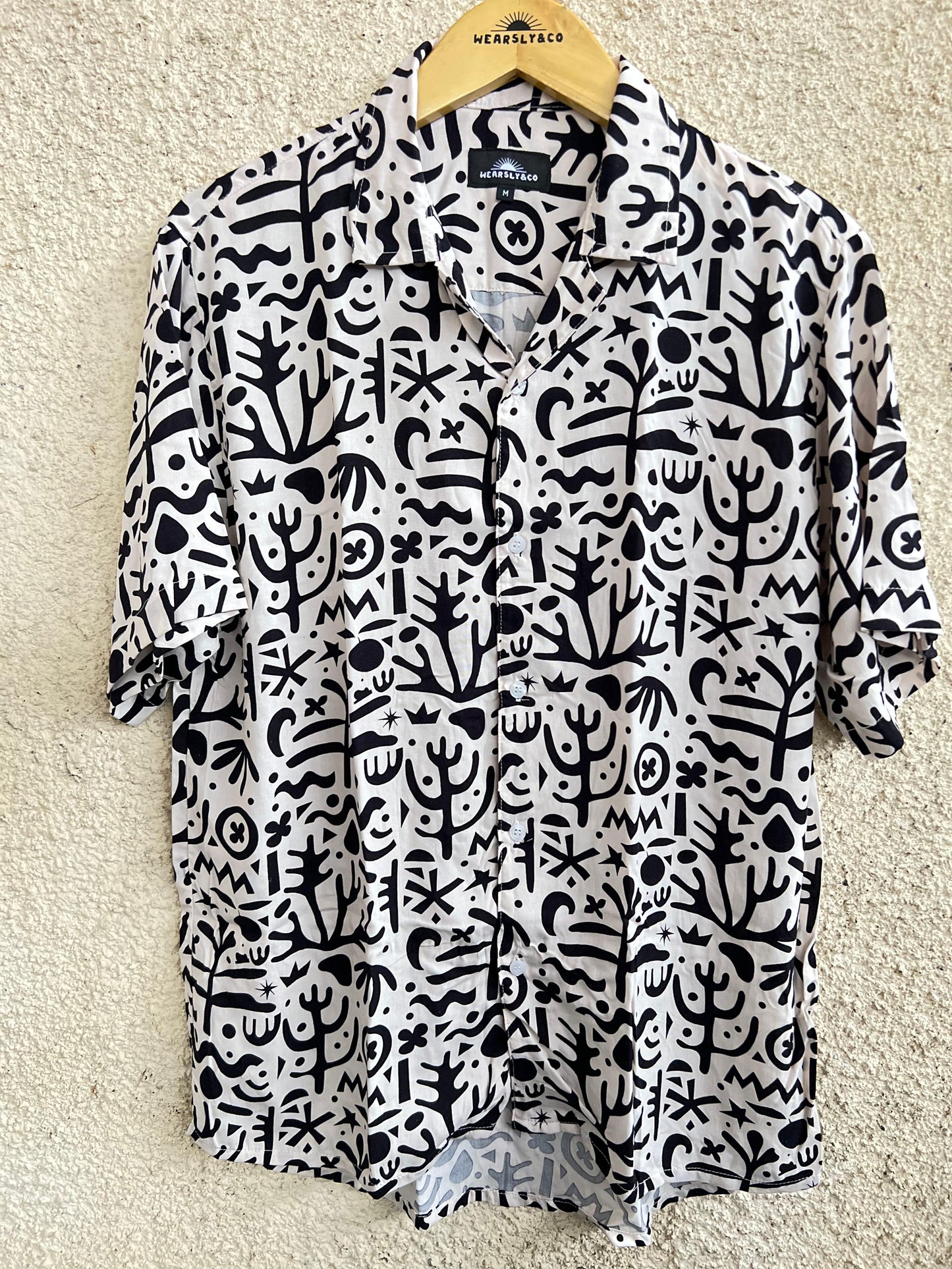 Wearsly Barel Black Shirt