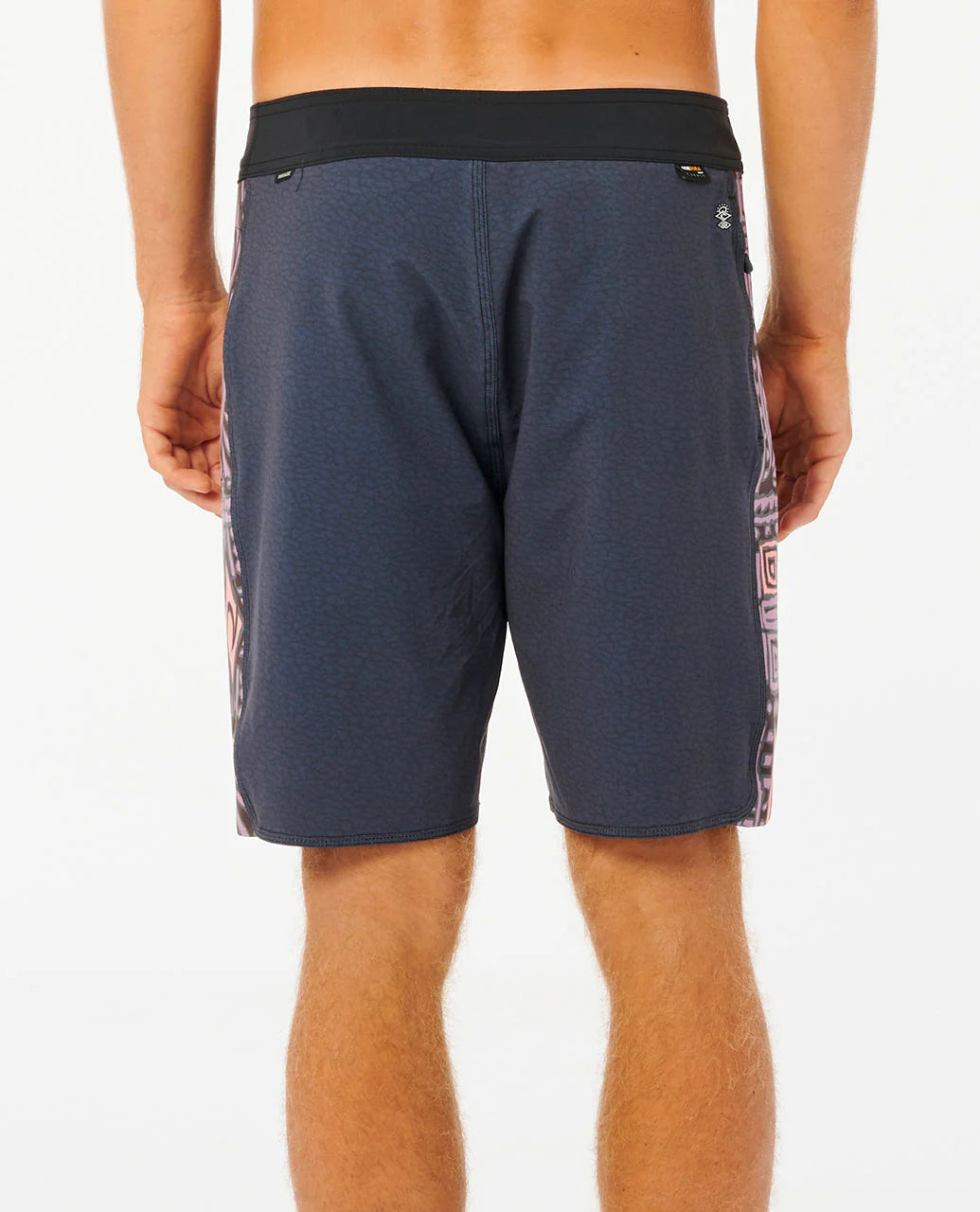 RC Mirage 3/2/One Ultimate 19" Boardshort - Black/Grey
