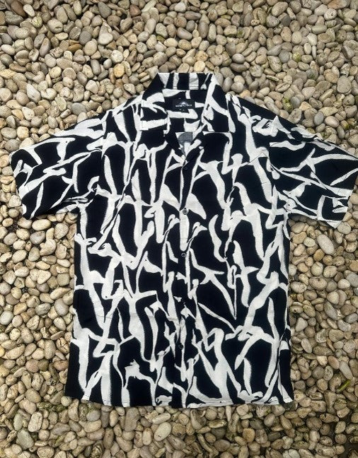 Wearsly Evera Black Shirt