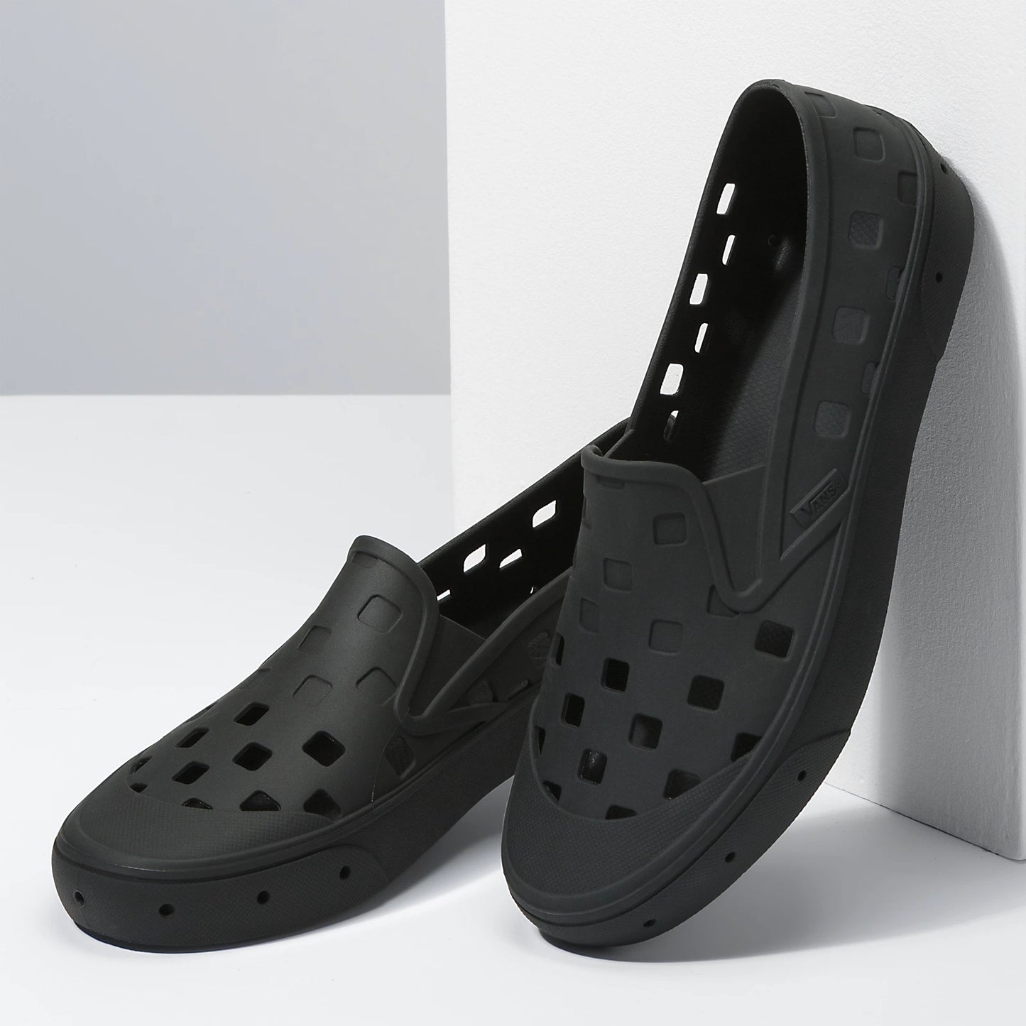 Original Vans Shoe Slip-On TRK Black