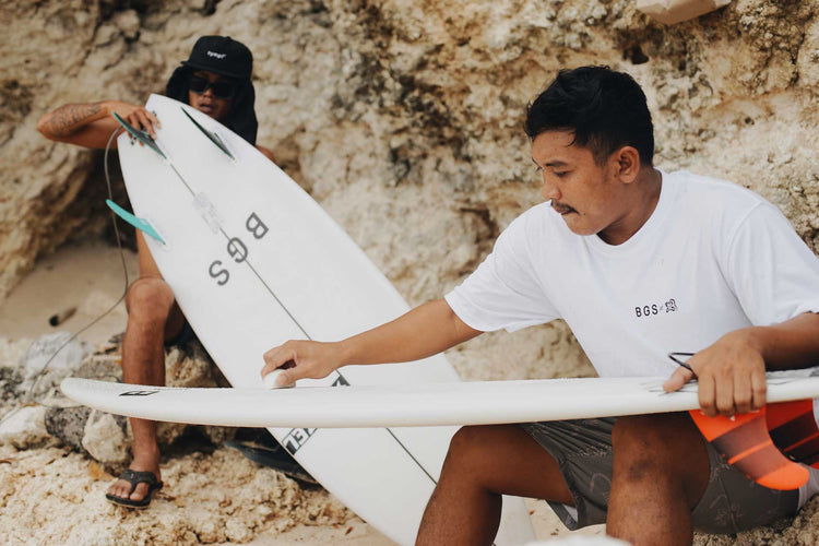 SURF ESSENTIALS