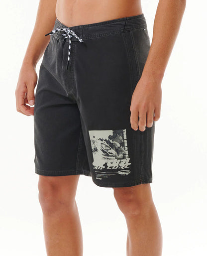 Mirage Quest Voyage Boardshort - Black