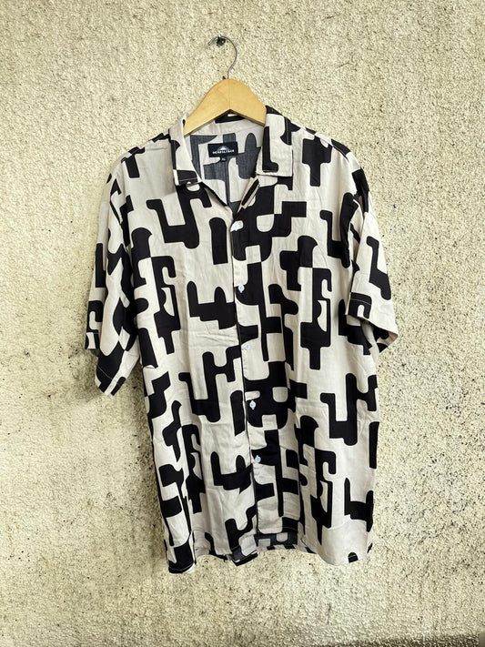 Wearsly Cow Abstract Black White Shirt
