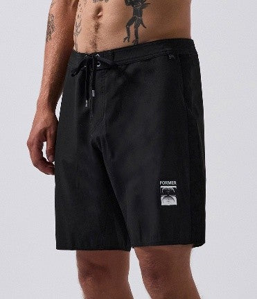 Former System 19' Trunk - Black