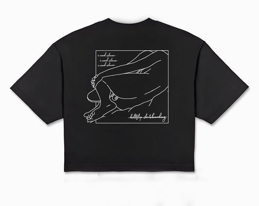 Sleeping Girl Crop Tee Women - Black