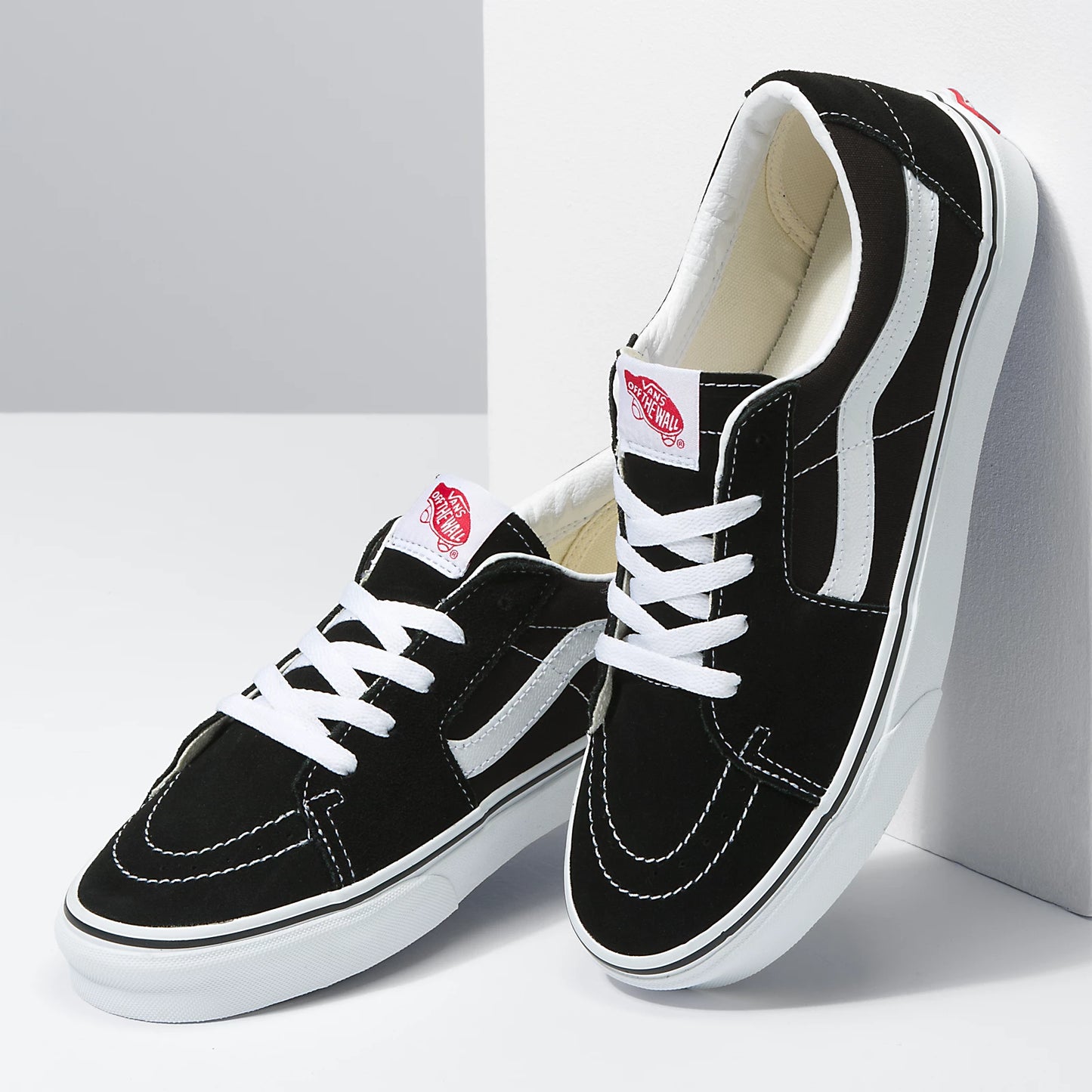 Original Vans Shoe SK8-Low Shoe Black/True White